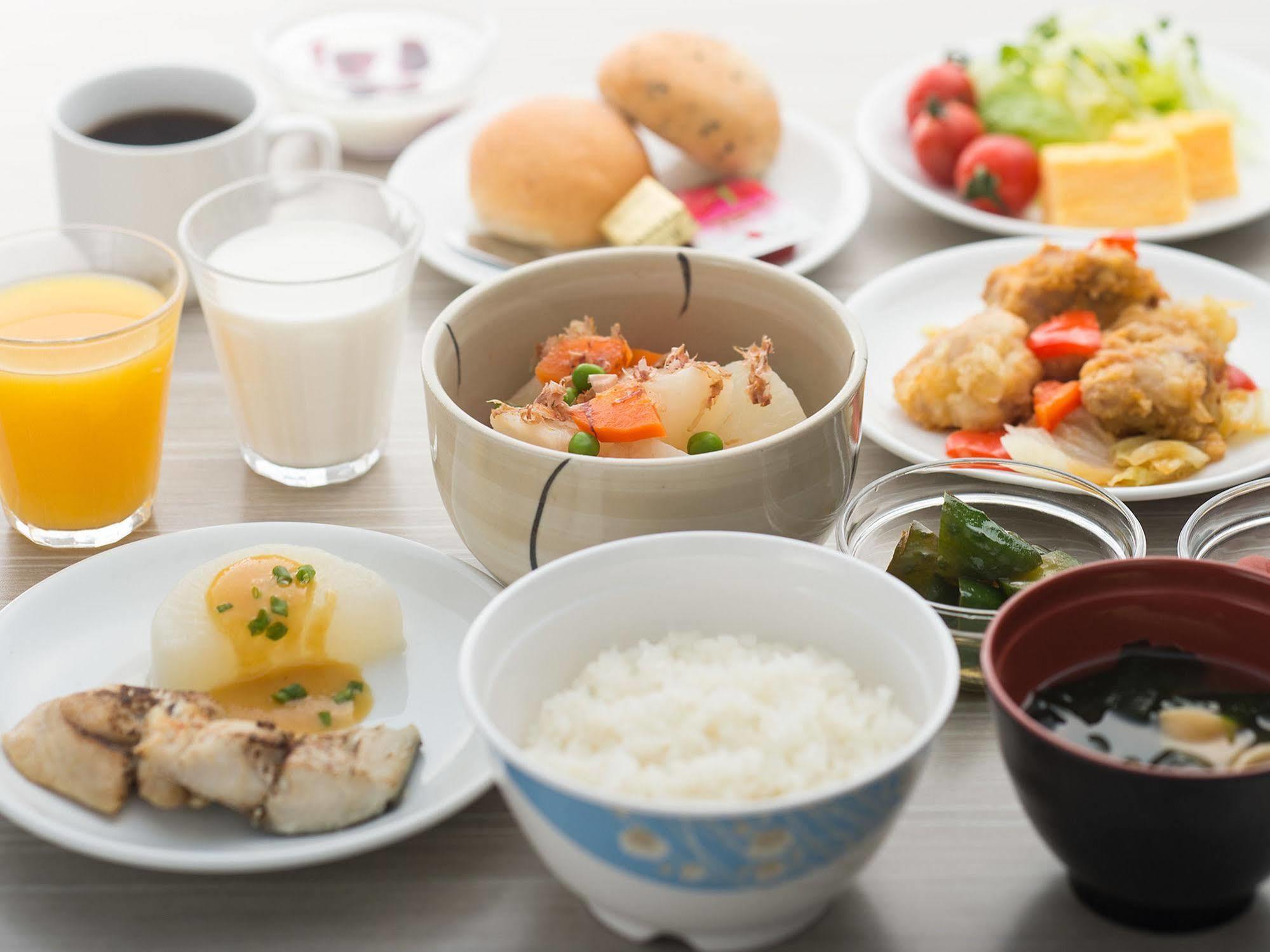 Sotetsu Fresa Inn Yokohama Totsuka Екстер'єр фото